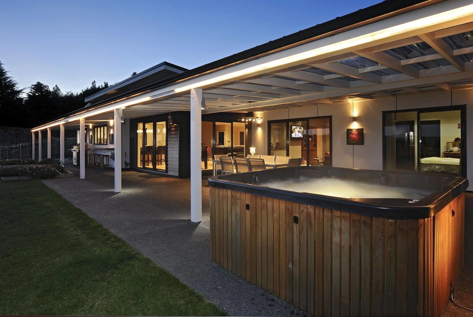City Lights Boutique Lodge Distretto di Distretto di Rotorua Esterno foto