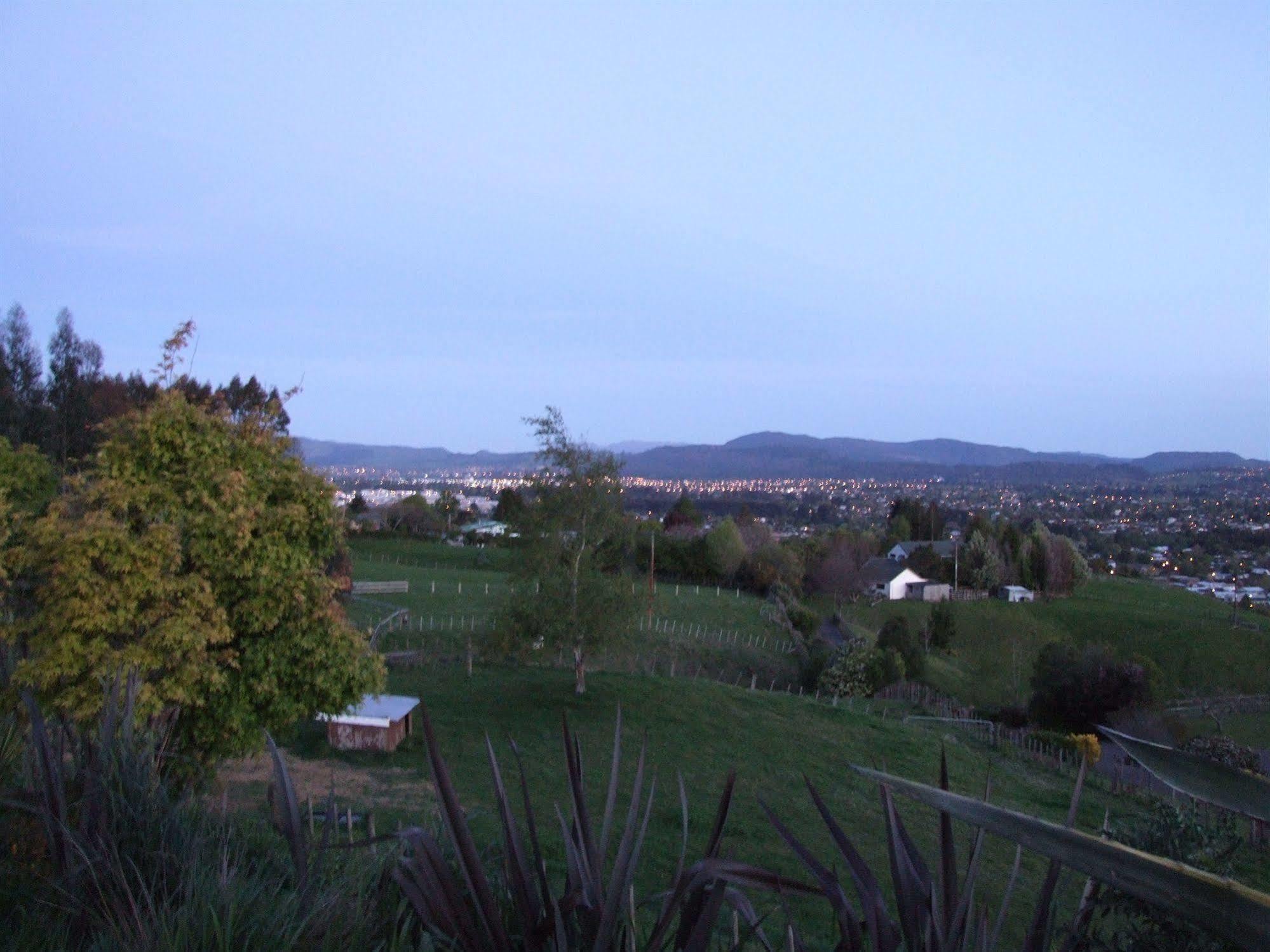 City Lights Boutique Lodge Distretto di Distretto di Rotorua Esterno foto